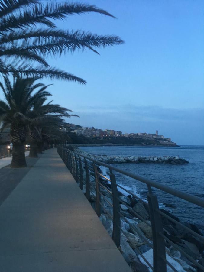 28 Boulevard Paoli Bastia  Bagian luar foto